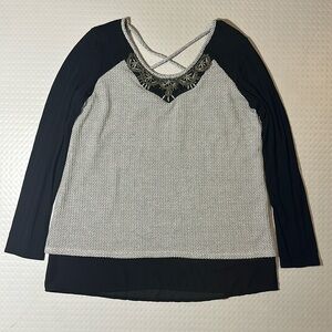 Black and gray Maurice’s Medium long sleeve blouse shirt top fancy tunic scoop